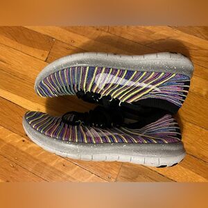 Nike Free RN Motion Flyknit 'Multi-Color' size 8 39 834584 006 barefoot running